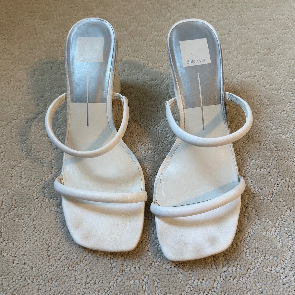 White Dolce Vita Noles heel 9.5
